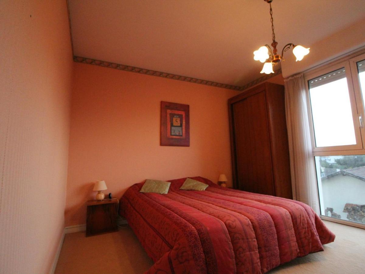 Royan, 2 Pièces, 6 Personnes - Fr-1-494-24 * Royan