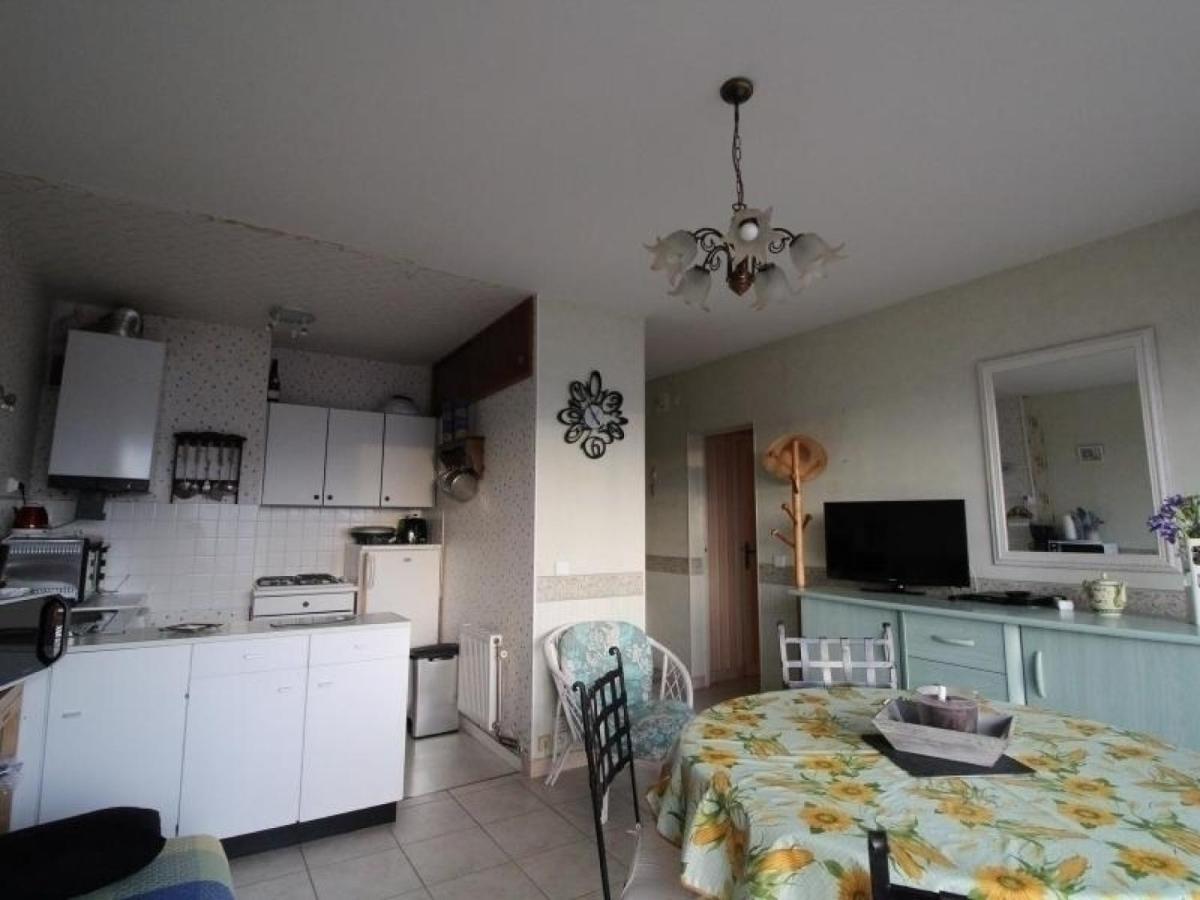 Royan, 2 Pièces, 6 Personnes - Fr-1-494-24 *